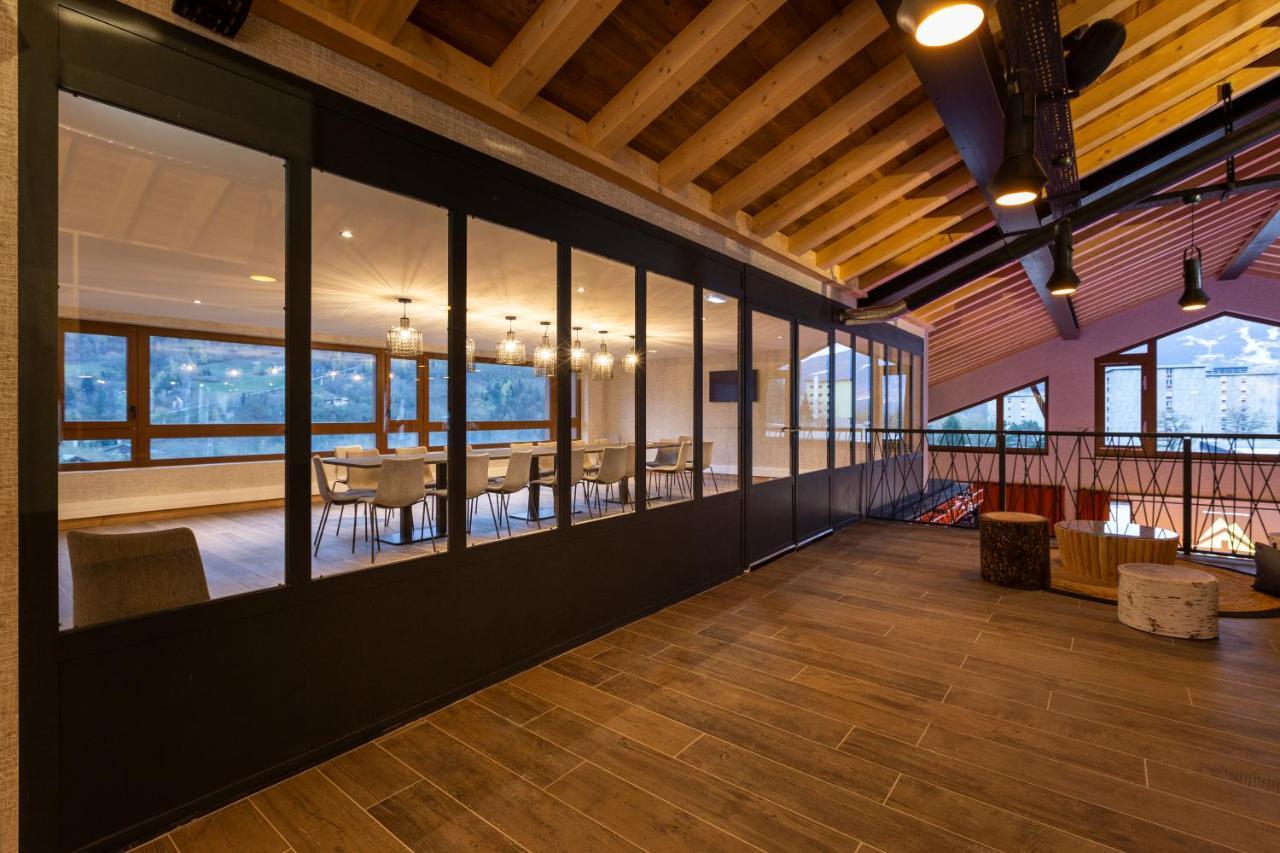 Hotel Base Camp Lodge - Bourg Saint Maurice Экстерьер фото