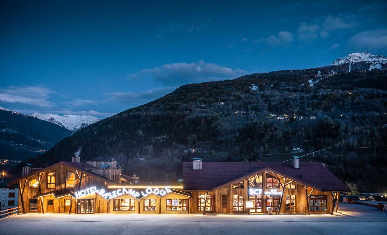 Hotel Base Camp Lodge - Bourg Saint Maurice Экстерьер фото
